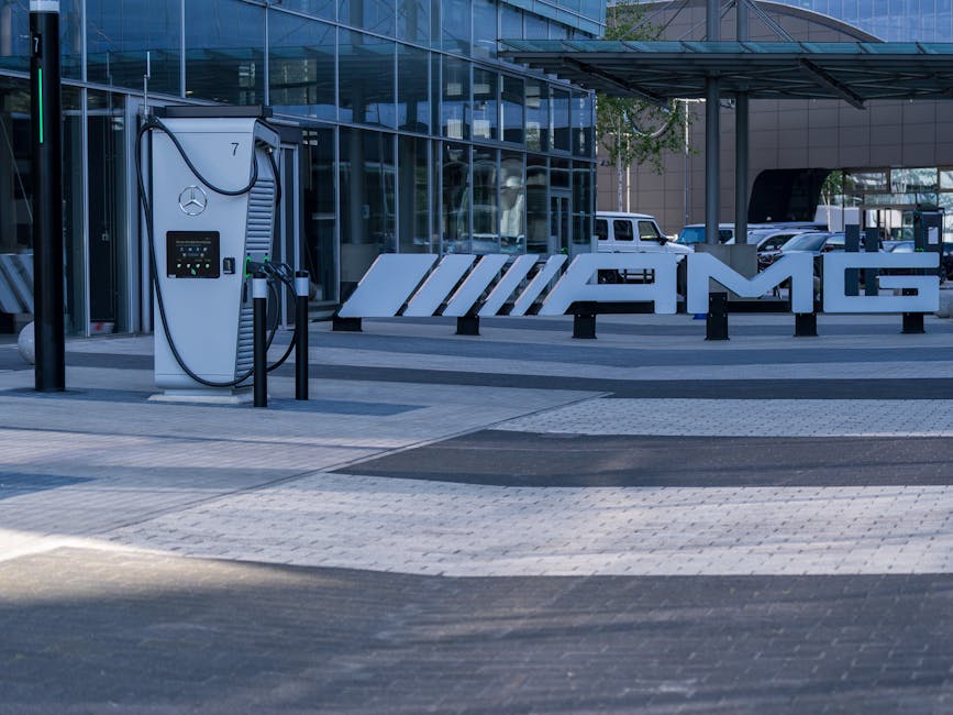 Elektrikli araç için şehir içi rota planlamasını gösteren pil yönetimi arayüzü