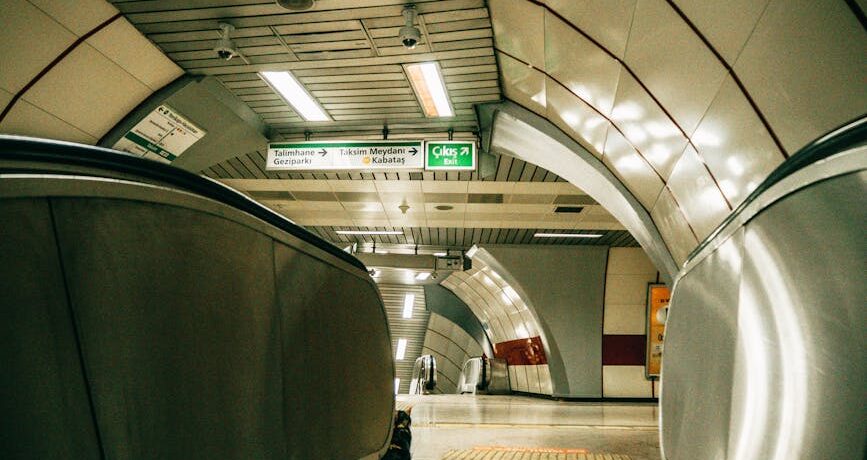 Okul Çıkış Zamanı Bantlarıyla Ev-Okul Yolculuğu