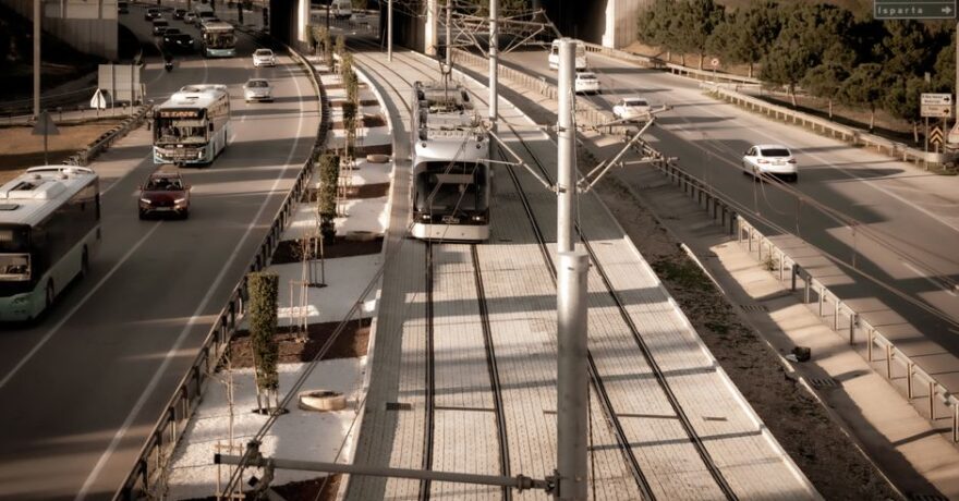 Belirsizlik Temelli Çok Modlu ETA Planı Güvenilir Varış