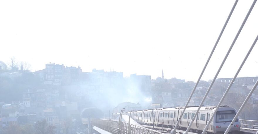 Gürültü ve Hava Koşulları Entegreli ETA Tasarımı: Şehir İçindeki Varış Zamanını Yeniden Şekillendirmek